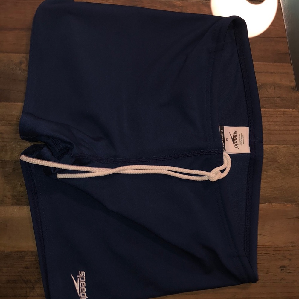 Speedo Size 32